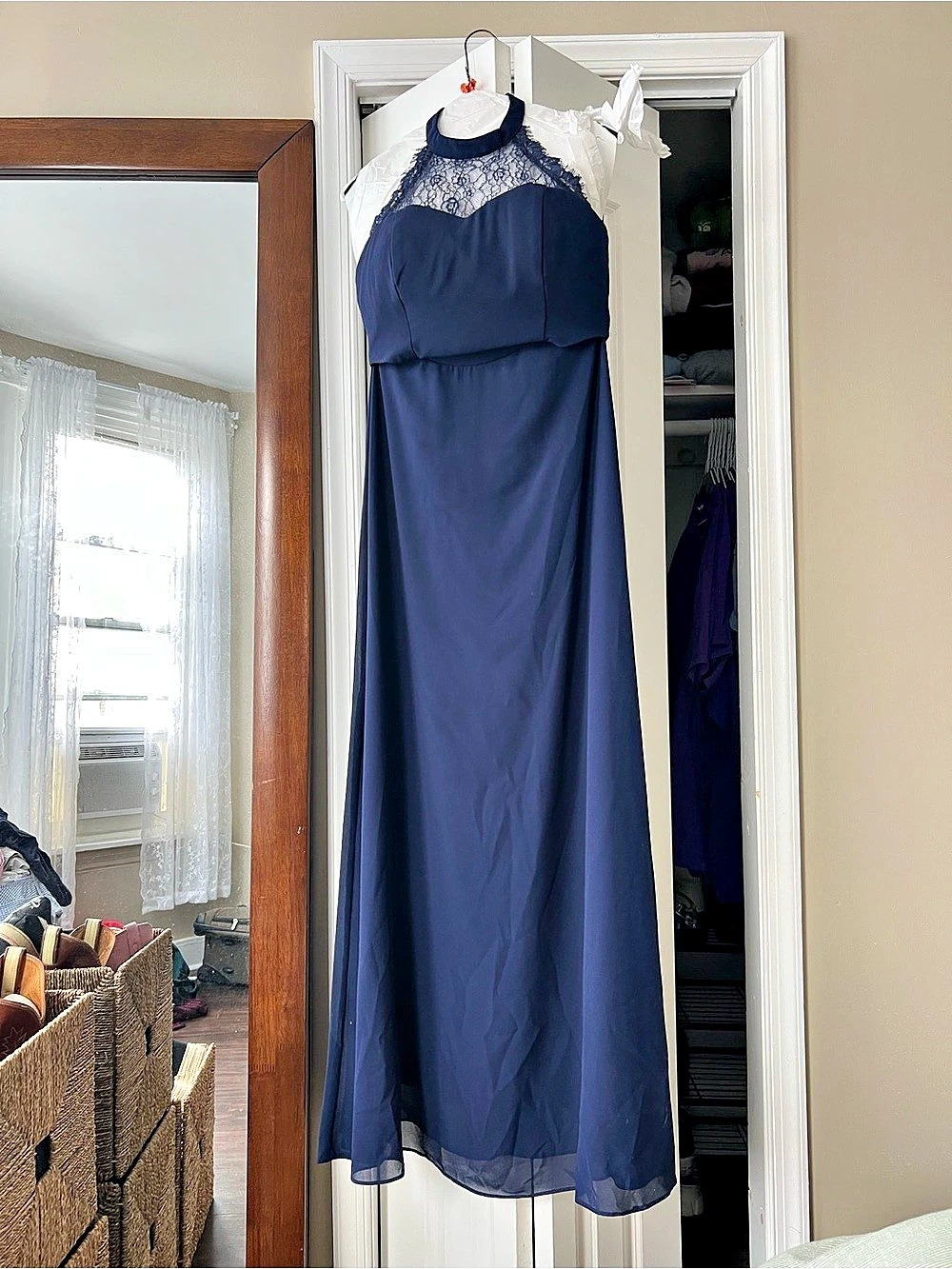 Minuet Formal Long Dress in Dark Blue Size Large Like New w/ Lace Detail